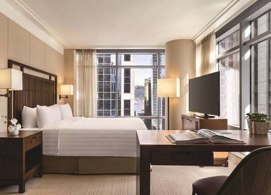 Hyatt Vancouver Downtown Alberni 1