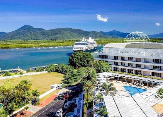 The Reef Hotel Casino Cairns - Handwritten Collection 1
