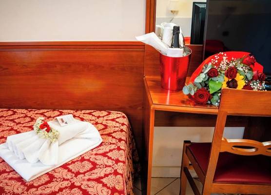 Hotel Mirage 1