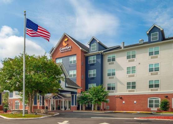 Comfort Inn & Suites Concord - Kannapolis 1