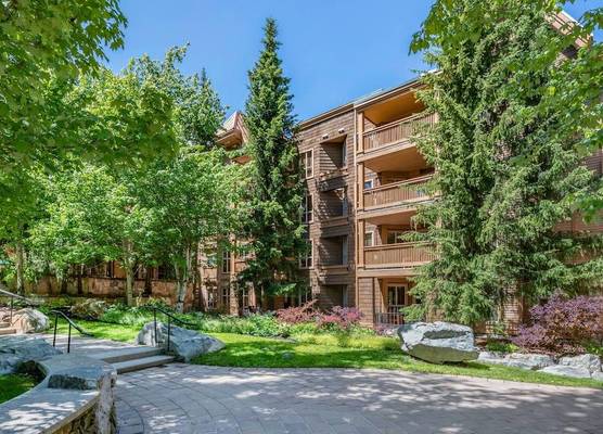 Hilton Grand Vacations Club Whistler 1