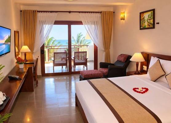 Canary Beach Resort 1