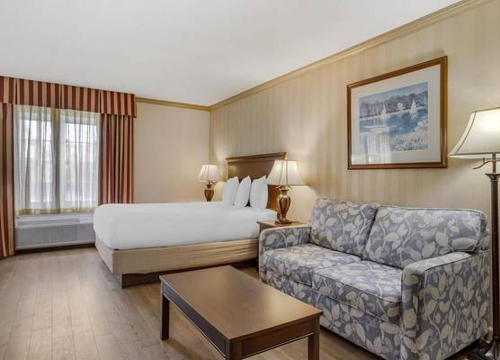 Best Western PLUS Morristown Inn-Florham Park 1