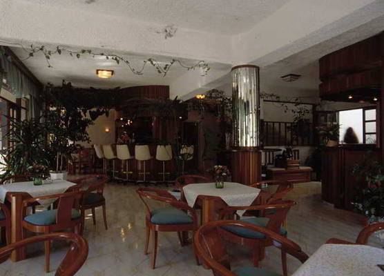 Fevro 1