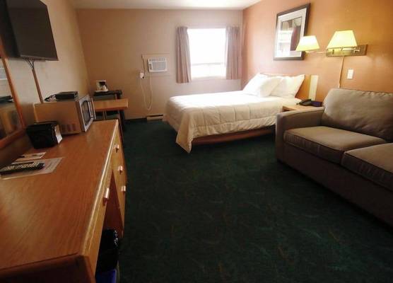Keystone Motor Inn, a Travelodge by Wyndham 1