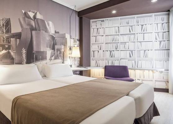 Hotel ILUNION Abando Bilbao 1