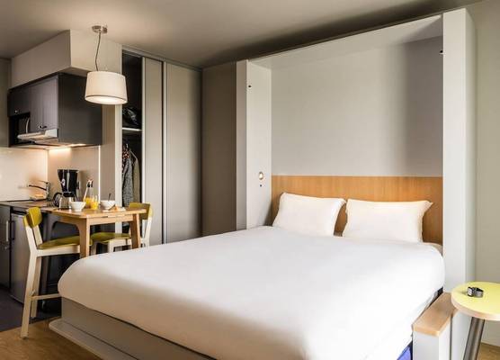 Aparthotel Adagio access Colombes La Défense 1