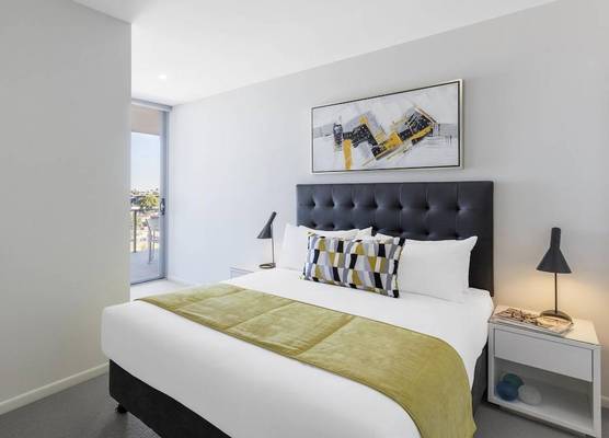 Oaks Brisbane Woolloongabba Suites 1
