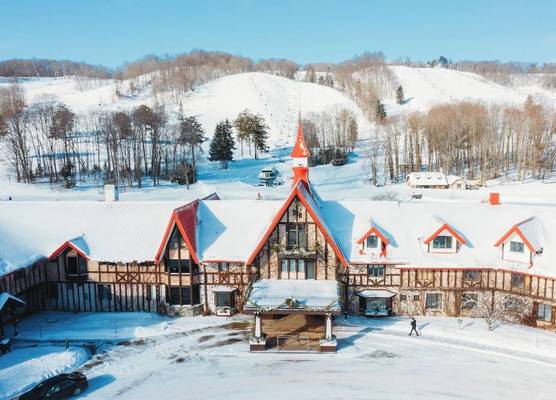 The Highlands at Harbor Springs 1