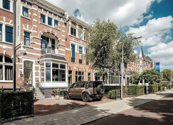 Boutique Hotels MANNA & Blue 1