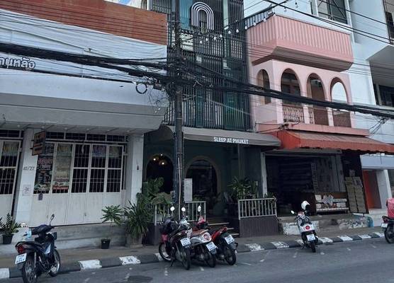 Sleep at Phuket SHA Plus 1