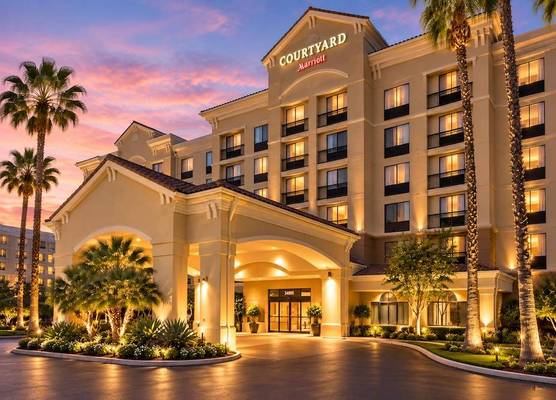 Courtyard by Marriott Newark Silicon Valley 1