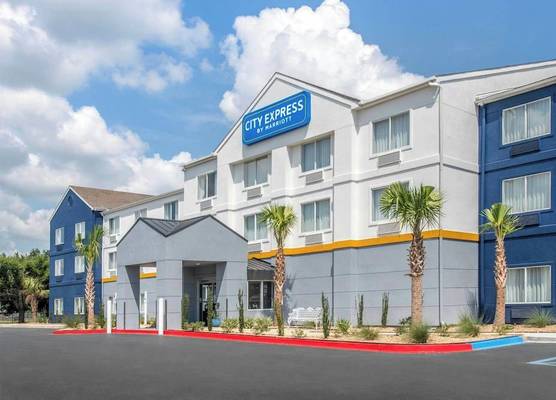 City Express by Marriott Lafayette 1
