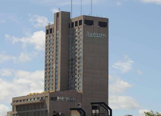 Radisson Hotel Winnipeg Downtown 1