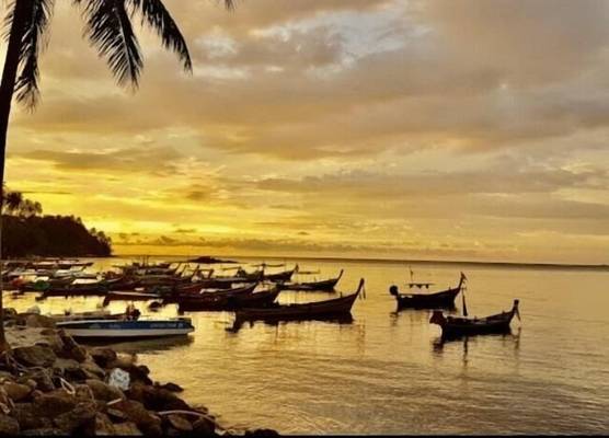 Beachfront Phuket 1
