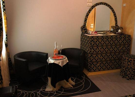 Venice Dose Suite 1