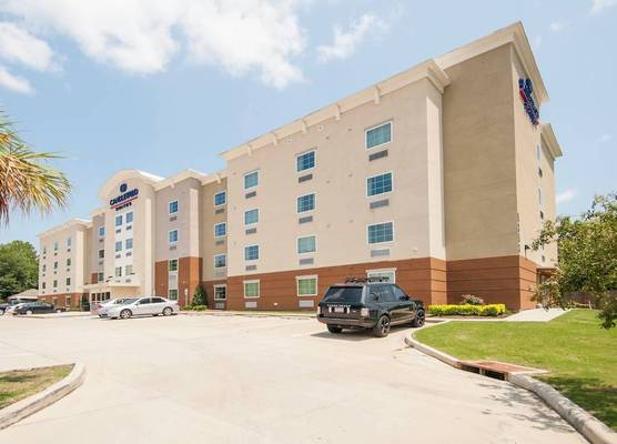 Candlewood Suites BATON ROUGE - COLLEGE DRIVE by IHG 1