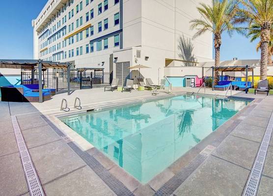 Aloft by Marriott Tucson University 1