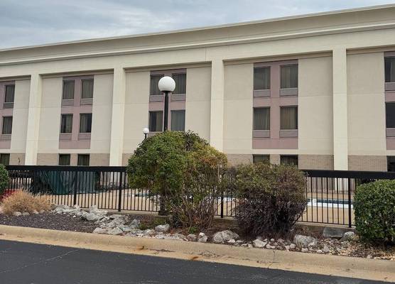 Comfort Inn Joplin I-44 1