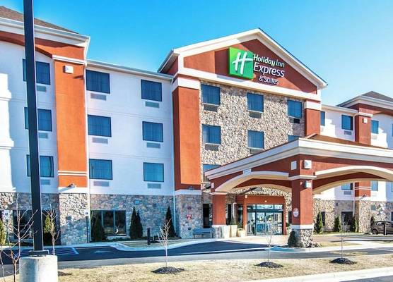 Holiday Inn Express & Suites ELKTON - UNIVERSITY AREA by IHG 1