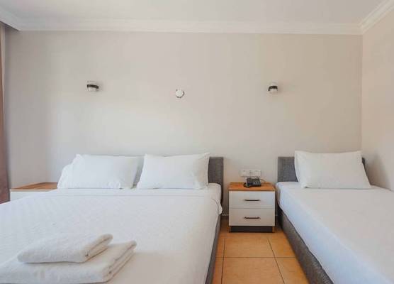 7 Brothers Hotels 1