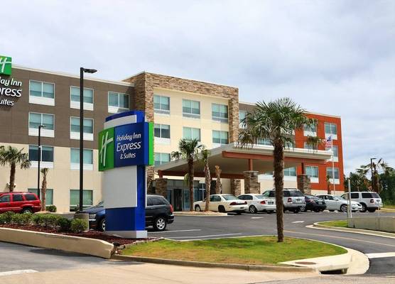 Holiday Inn Express & Suites ALABASTER by IHG 1