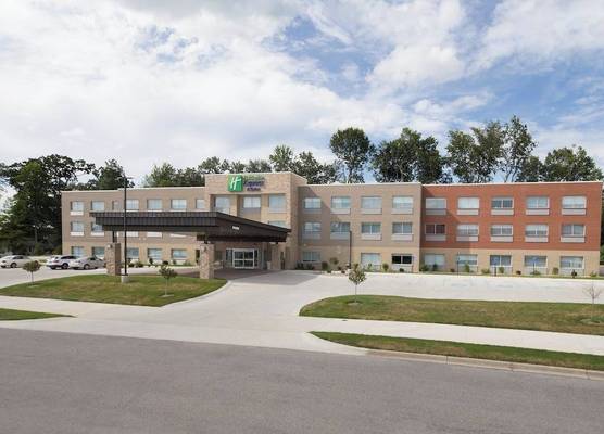 Holiday Inn Express & Suites LA PORTE by IHG 1