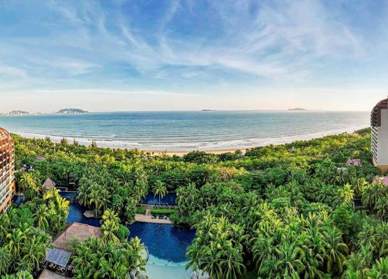 Pullman Oceanview Sanya Bay Resort & Spa 1