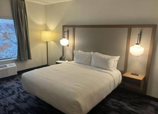 Fairfield Inn & Suites Toledo North 1