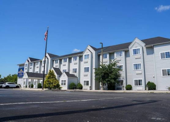 Microtel Inn & Suites by Wyndham Hagerstown by I-81 1