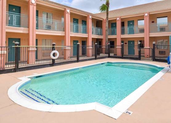 Americas Best Value Inn Clute Lake Jackson 1