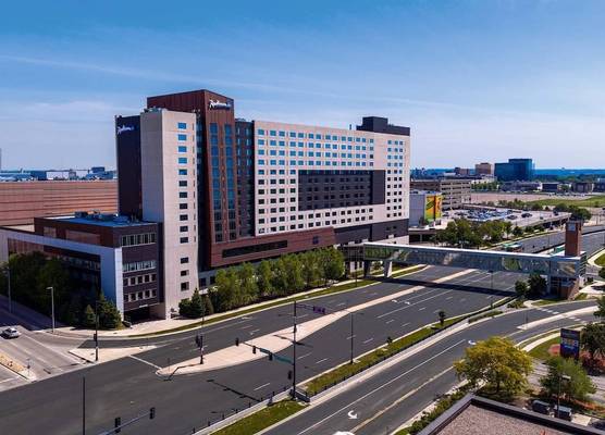 Radisson Blu Mall of America 1