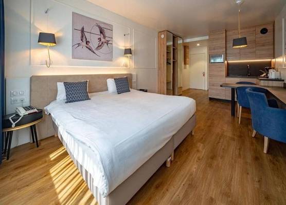 RESIDENCE Rive Droite 1
