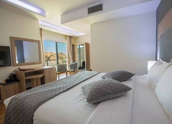 Petra Moon Hotel 1