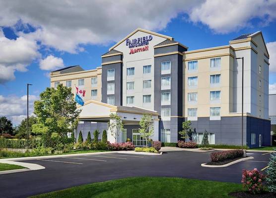 Fairfield Inn & Suites by Marriott Guelph 1