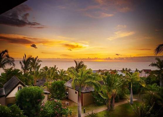 Iloha Seaview Hotel 1