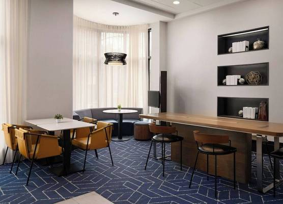 Courtyard by Marriott Boston Brookline 1