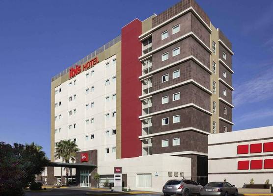 Ibis Chihuahua 1