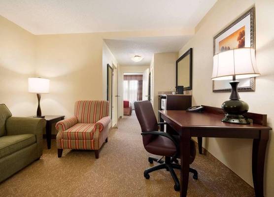 Country Inn & Suites by Radisson, Norcross, GA 1