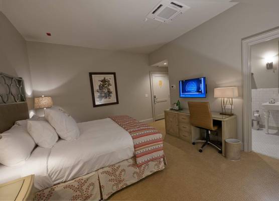The Southern Hotel 1