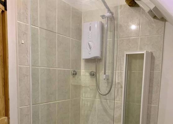 Deri-Down Guest House 1