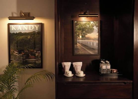 Hotel Casamara - Center Point Kandy 1