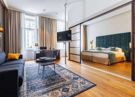 HiLight Suites Hotel 1