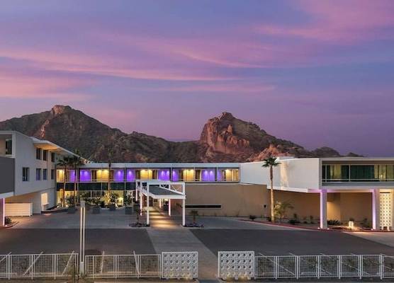 Mountain Shadows Resort Scottsdale 1