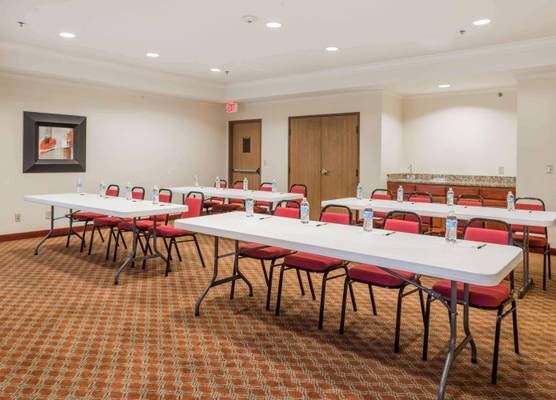 Super 8 By Wyndham St Robert Ft Leonard Wood Area 1