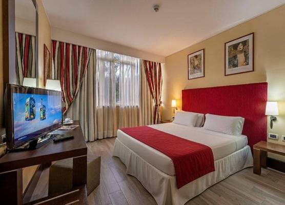 Cardinal Hotel St. Peter 1