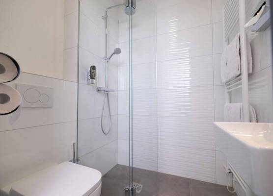 Smart Stay Hotel Station 1