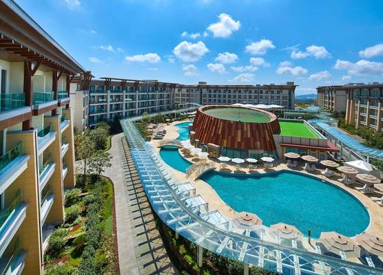 Marriott Jeju Shinhwa World Hotel 1