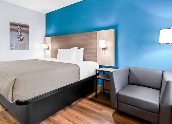 Quality Inn & Suites Aiken East 1