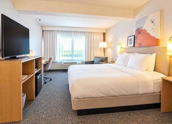Comfort Inn Medford-Long Island 1